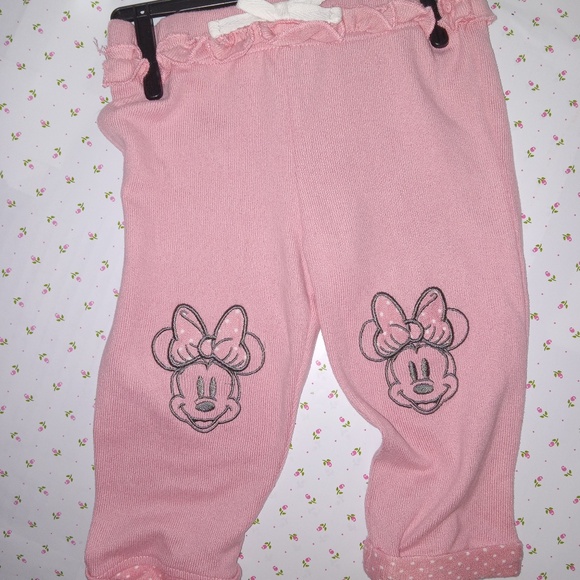 DISNEY BABY: Baby Girl's Minnie Mouse 5pc Set Layette Set - Picture 7 of 7